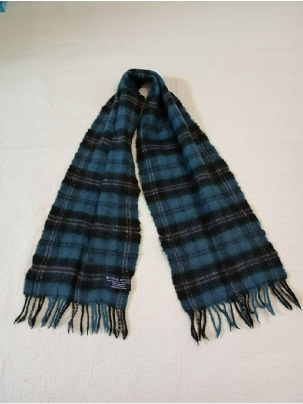 Hector Russell Clan Tartan Scarf 100% Lambswool Black & Blue Plaid  Fringe Ends